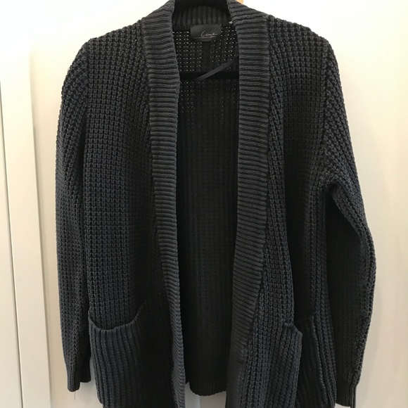 Line Sweater - Picture 2 of 3